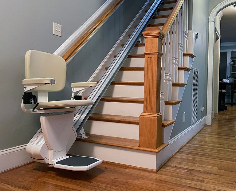 Atlas 500 Straight Indoor Stair Lift
