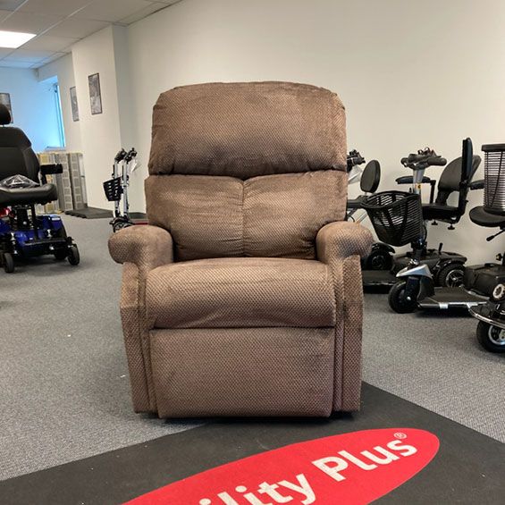 Essentials LC-250 Lift Chair - Troy, MI