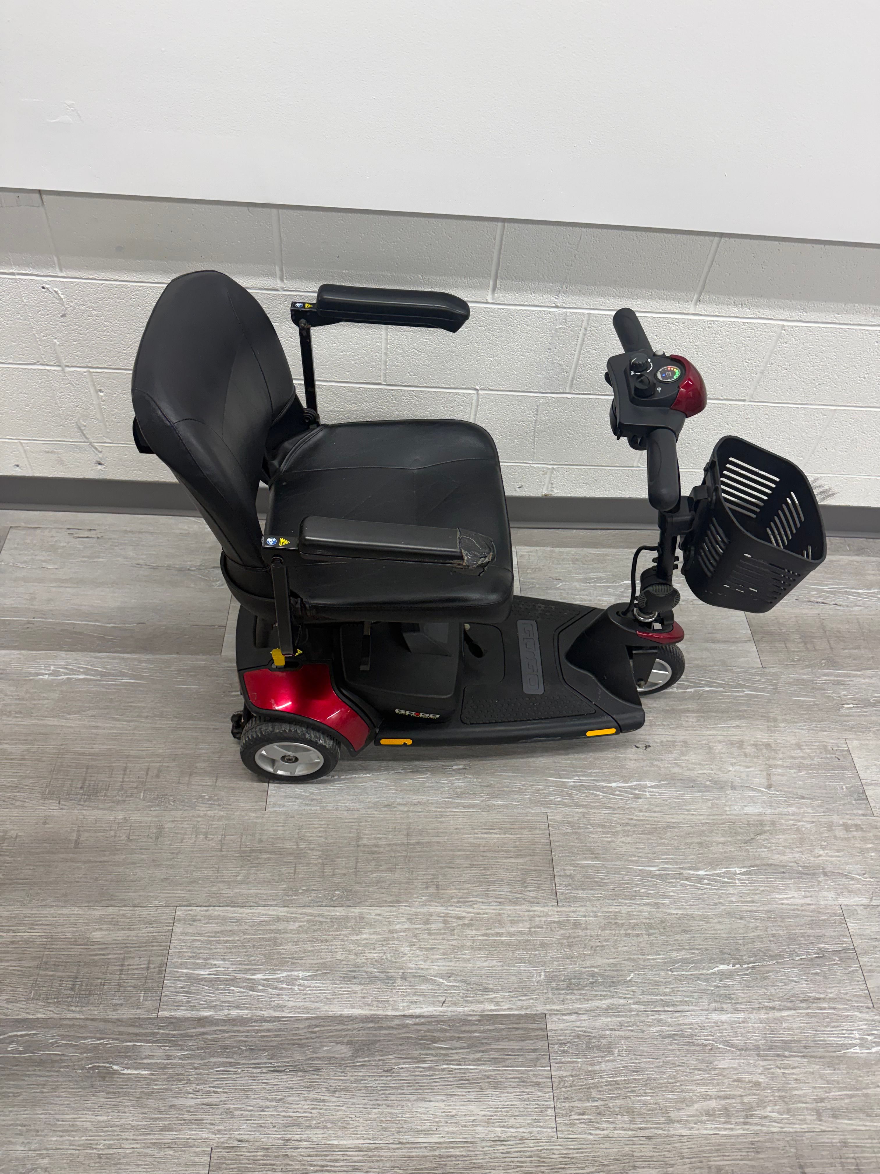 Go Go Elite Traveler 3-Wheel