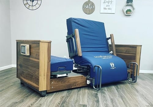 Discover the numerous advantages of having a hospital bed at home. Reach out to Mobility Plus to find the perfect mobility solution tailored to your needs.