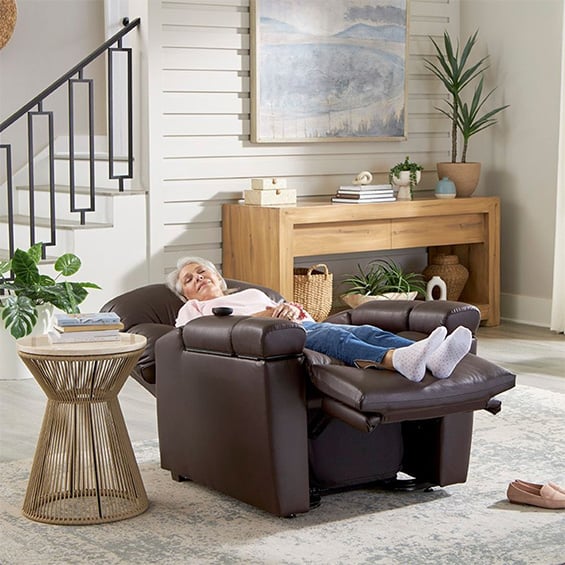 Mobility Plus Cloud+ Medium Lift Chair