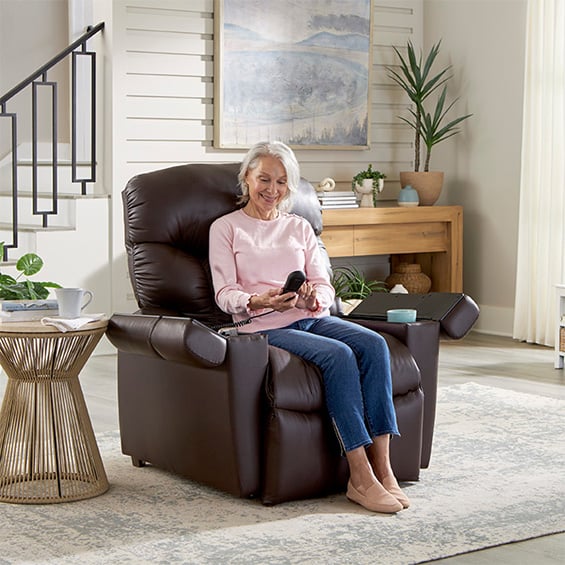 Mobility Plus Cloud+ Medium Lift Chair