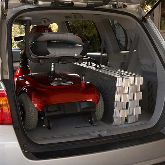 Mobility Plus SUITCASE TRIFOLD AS Ramp