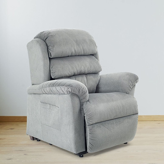 MaxiComforter Relaxer Small Lift Chair @ Mobility Plus Oro Valley