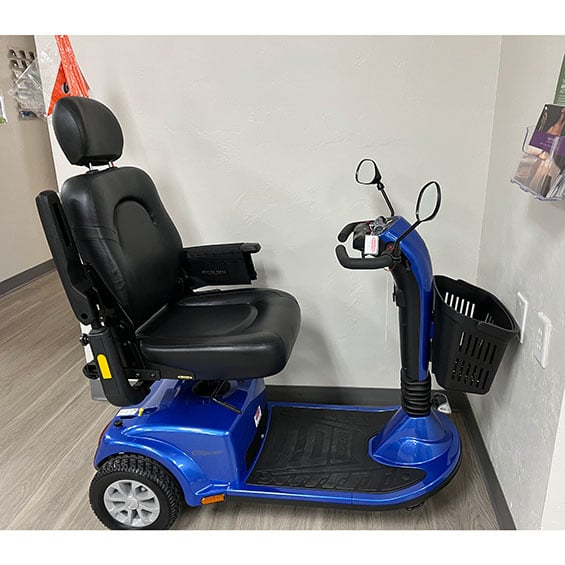 New Companion Full Size 3-Wheel Mobility Scooter | Mobility Equipment Sale