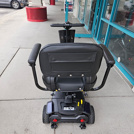 Mobility Plus New Roadster 4 4-Wheel Mobility Scooter