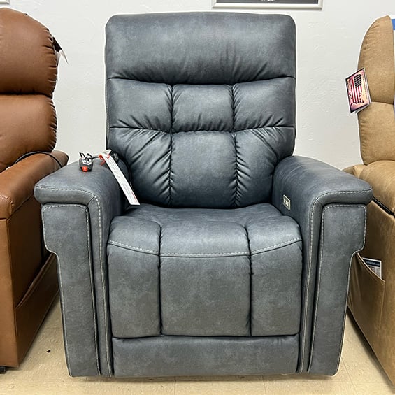New VivaLift Ultra PLR-4955 Lift Chair | Mobility Equipment Sale