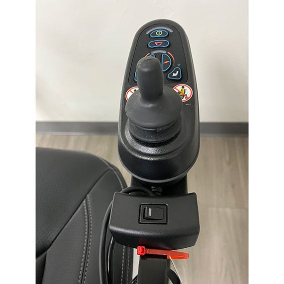 Mobility Plus New Pride Jazzy Air 2 Extended Range Power Chair