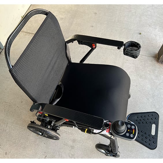 Mobility Plus New Jazzy Ultra Light Power Chair