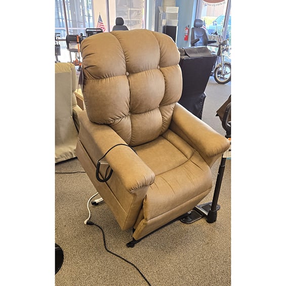 Mobility Plus New Golden Cloud PR-510SME Lift Chair