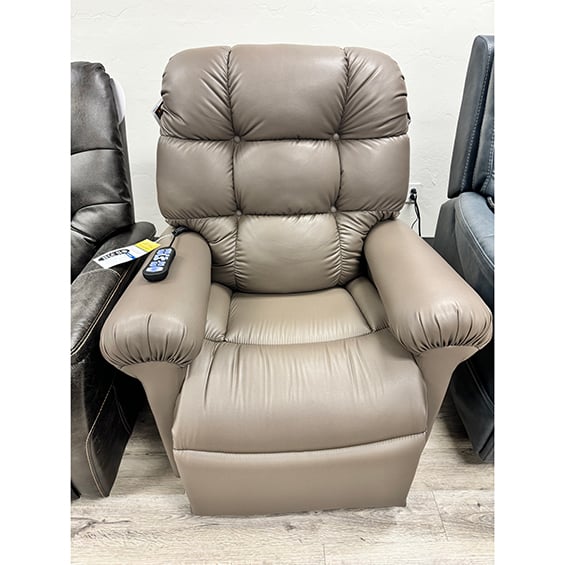 New Golden The Cloud Lift Chair | Mobility Equipment Sale