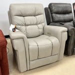 Mobility Plus New VivaLift Ultra PLR-4955S Lift Chair