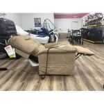 Mobility Plus New Heritage Medium Power Lift Chair