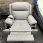 Mobility Plus New Sitting Pretty Evolution LC-435 Lift Chair