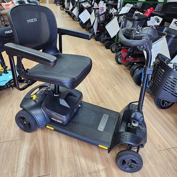 Mobility Plus Used Go Go Elite Traveller 2 4-Wheel Mobility Scooter