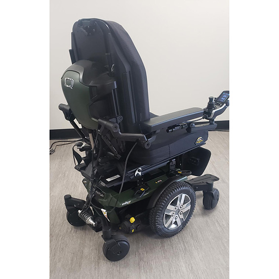 Mobility Plus Used Pride Quantum Edge 2.0 Power Chair