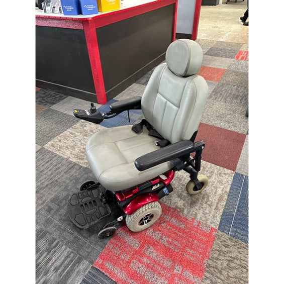 Mobility Plus Used Pride Jet 3 Ultra Power Chair