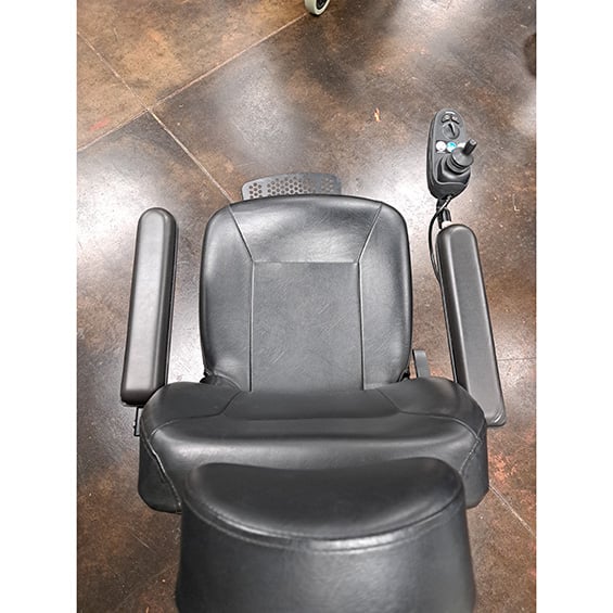 Mobility Plus Used Pride Jazzy Select Elite Power Chair