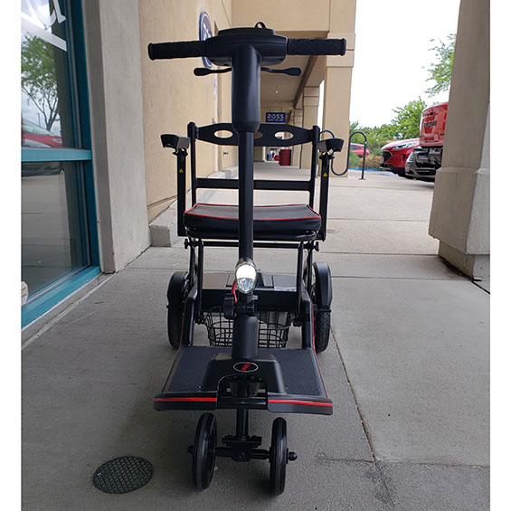 Mobility Plus Used Featherweight 4-Wheel Mobility Scooter
