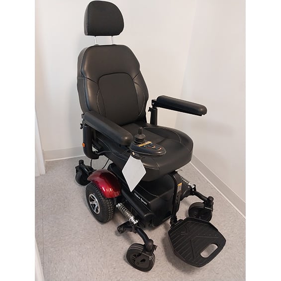 Mobility Plus Used P326 D2 ARMUB Vision Sport w/Elevating Seat Power Chair