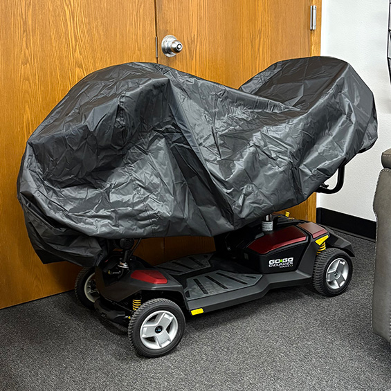 Mobility Plus Used Go Go Endurance 4-Wheel Mobility Scooter