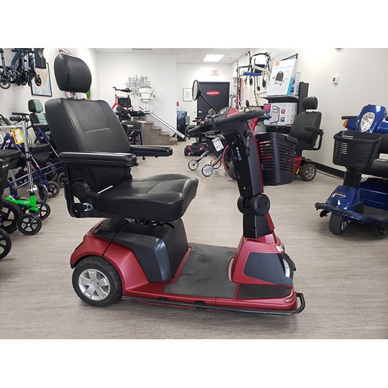 Mobility Plus Used Maxima 3-Wheel Mobility Scooter