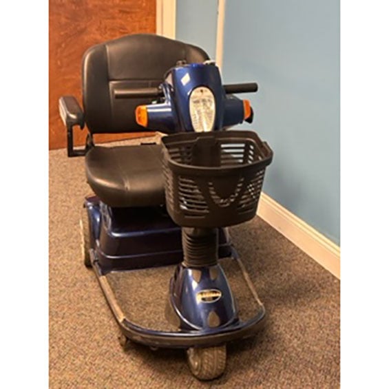Mobility Plus Used Pride Maxima HD 3-Wheel Mobility Scooter