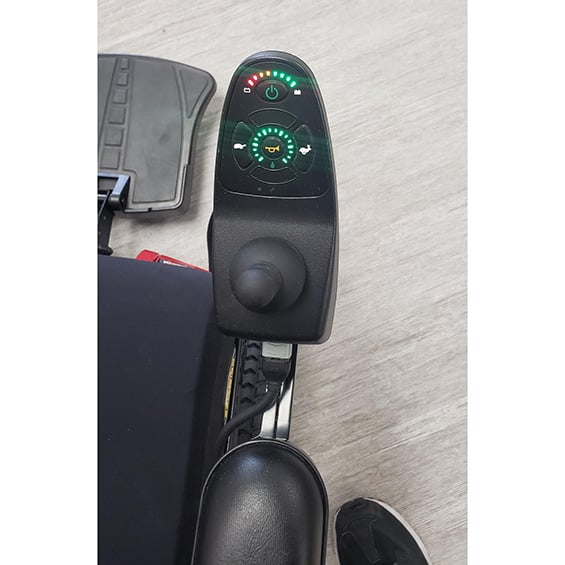 Mobility Plus Used Pride Jazzy J600es Power Chair