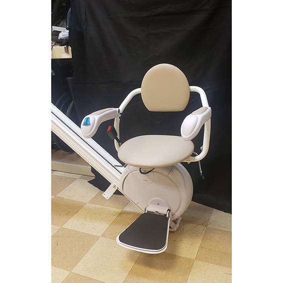Mobility Plus Used Savaria K2 Stair Lift