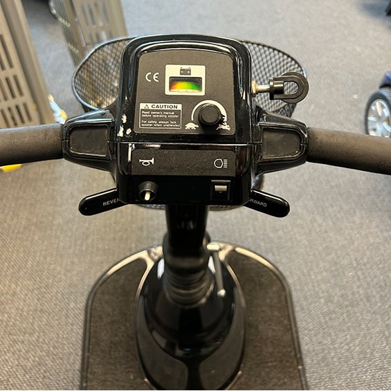 Mobility Plus Used Pride Victory 3-Wheel Mobility Scooter