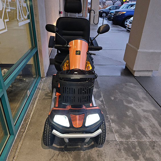 Used Golden Heavy-Duty Patriot 4-Wheel Mobility Scooter of Mobility Plus