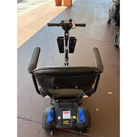 Mobility Plus Used Golden Carry On 4-Wheel Mobility Scooter