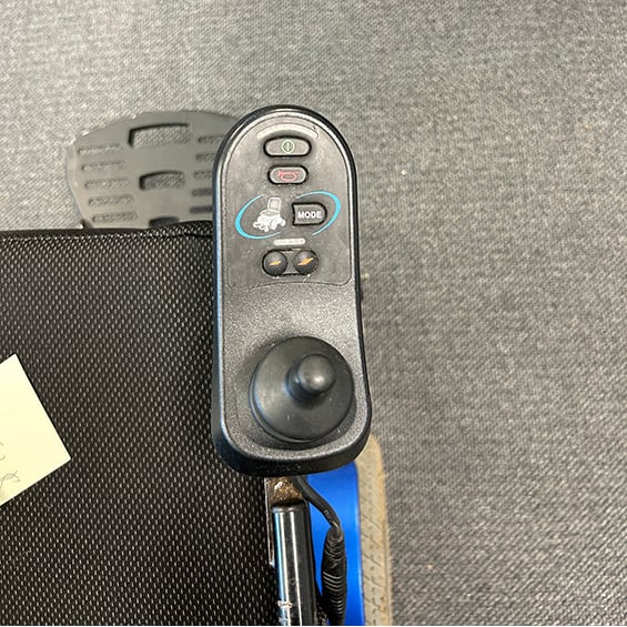 Mobility Plus Used Quickie Quantum Pulse 6 Power Chair