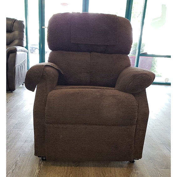 Used Golden Petite Lift Chair of Mobility Plus