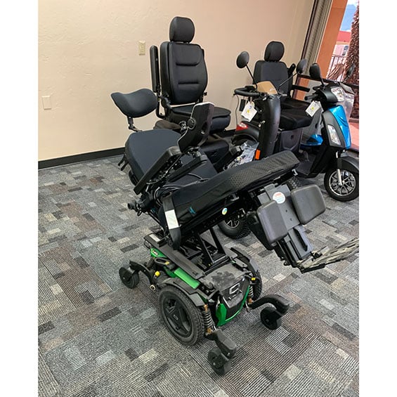 Mobility Plus Used Pride Quantum Edge 3 Stretto Power Chair