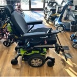 Mobility Plus Used Pride Quantum Edge 2.0 Power Chair